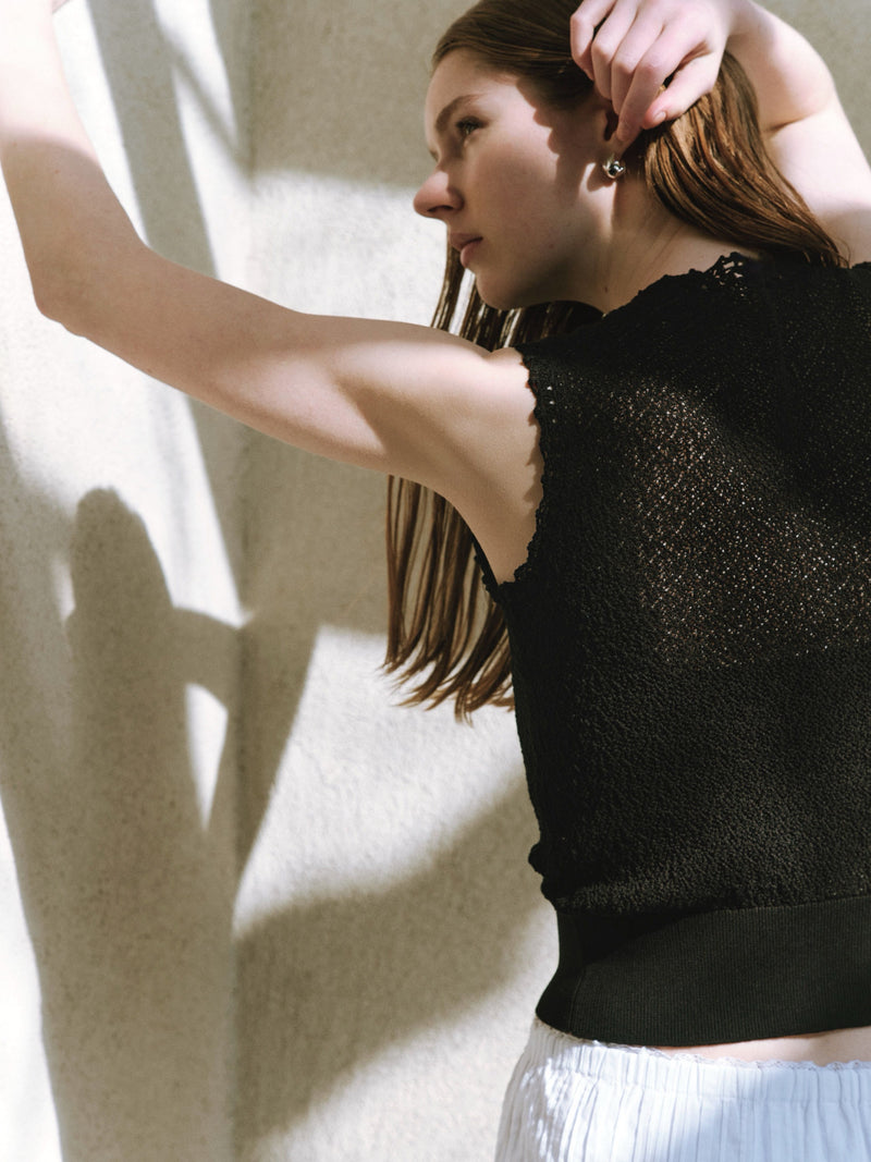 【新品未使用】MARNO マーノMona lace knit 黒ノースリニット Mona lace knit – MARNO